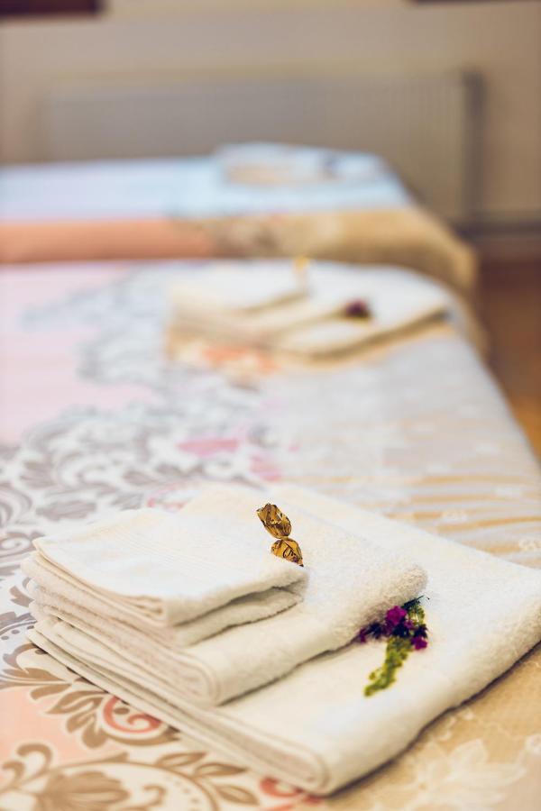 Maison Alana Divcibare Ngoại thất bức ảnh