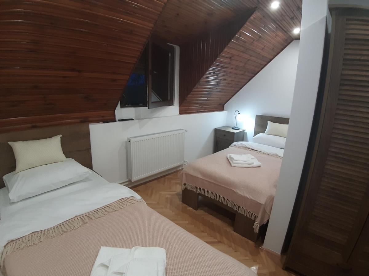 Maison Alana Divcibare Ngoại thất bức ảnh
